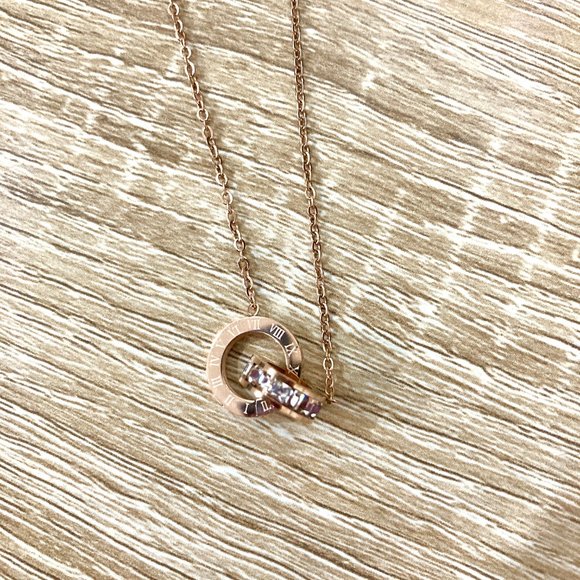 18K Gold Plated Roman Numeral Clock Circles Rose Gold Necklace - Picture 8 of 10